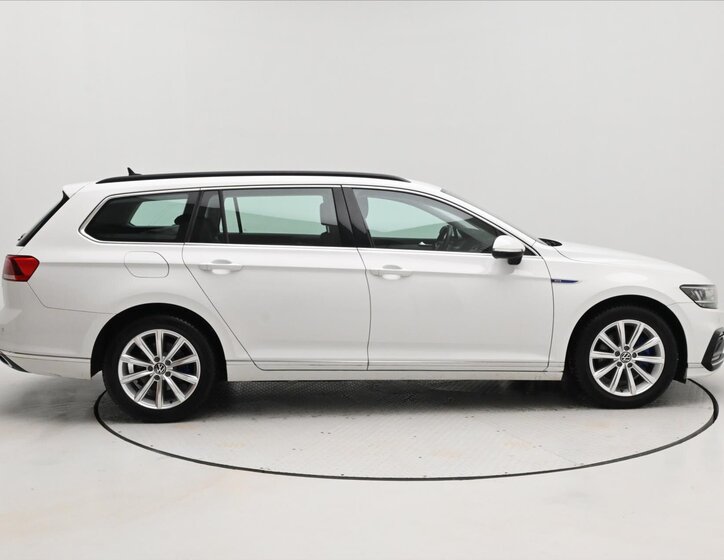 Volkswagen Passat Kombi 1,4 l 115 kw