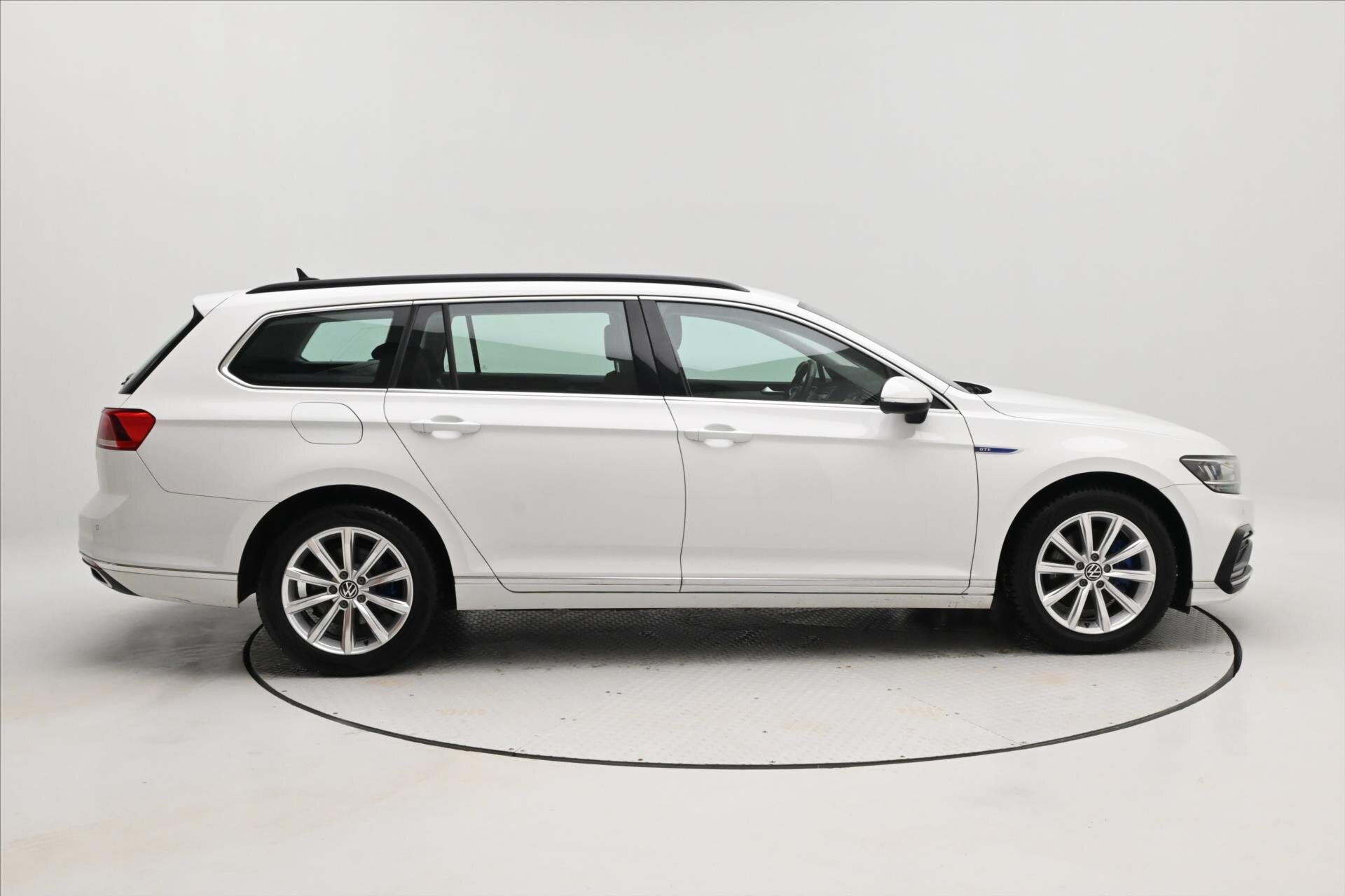 Volkswagen Passat Kombi 1,4 l 115 kw