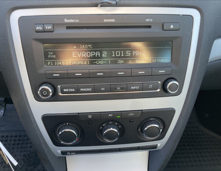 Škoda Octavia Sedan / Limuzína 1,9 l 77 kw