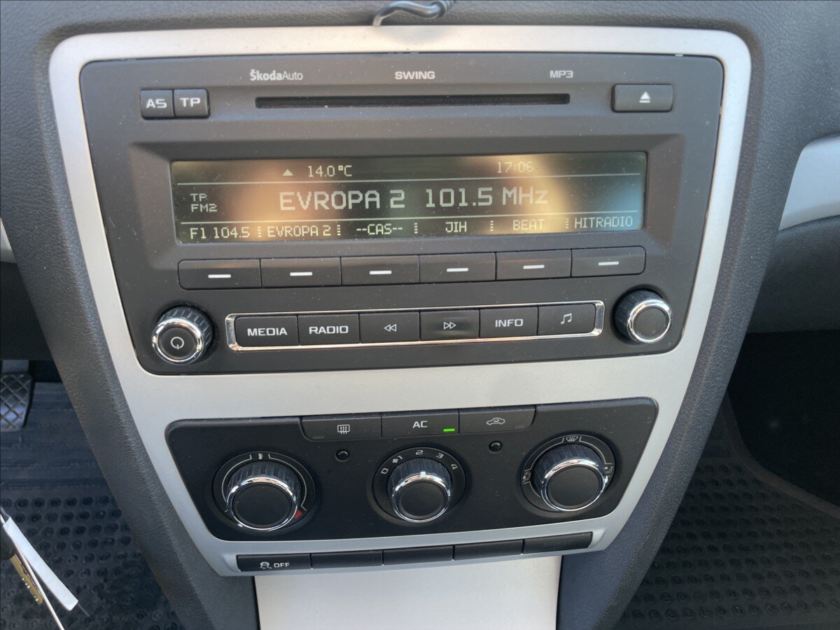 Škoda Octavia Sedan / Limuzína 1,9 l 77 kw