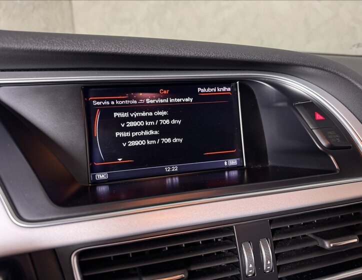 Audi A4 Kombi 2,0 l 110 kw