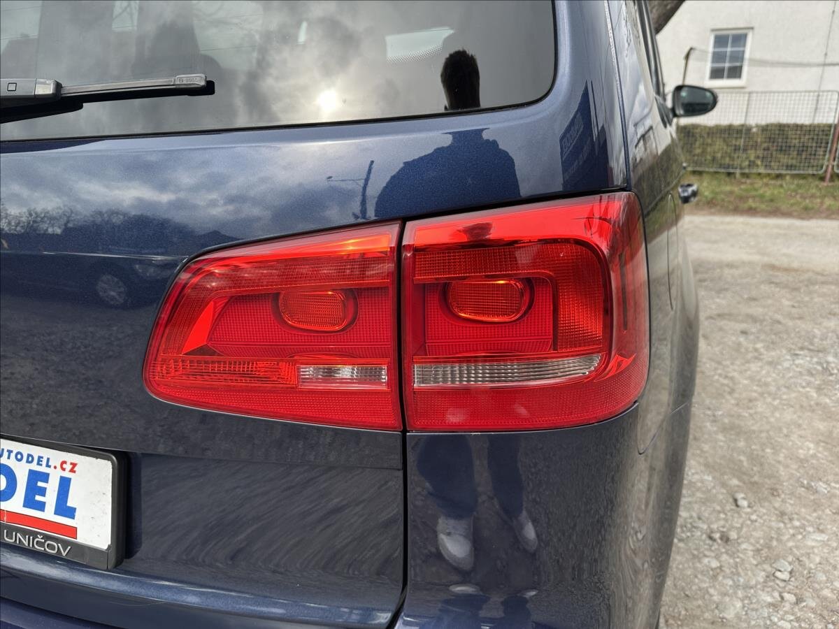 Volkswagen Touran MPV 2,0 l 103 kw