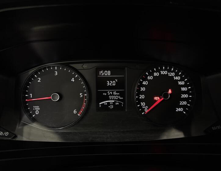 Volkswagen Transporter 18