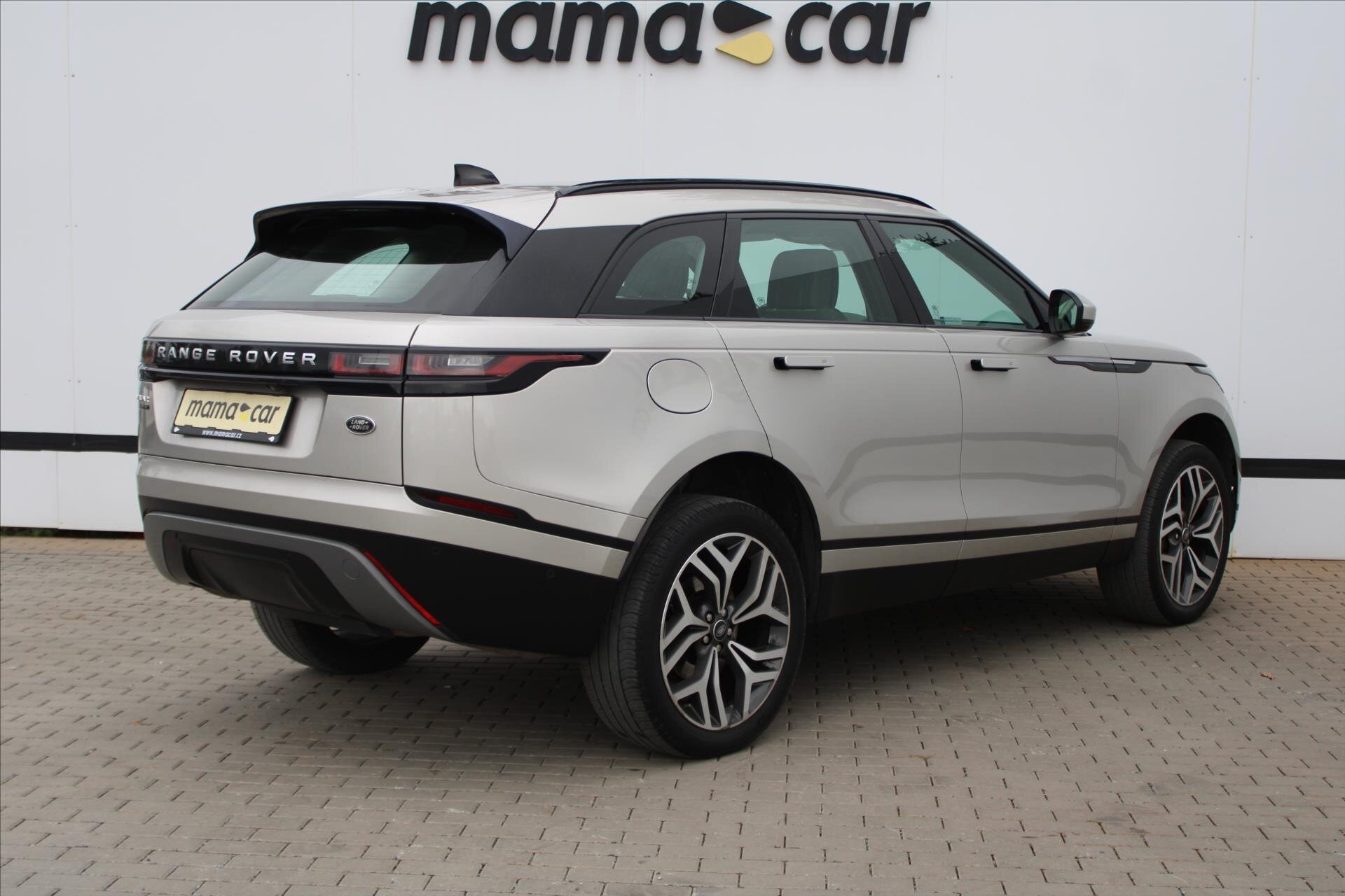 Land Rover Range Rover Velar SUV 3,0 l 221 kw