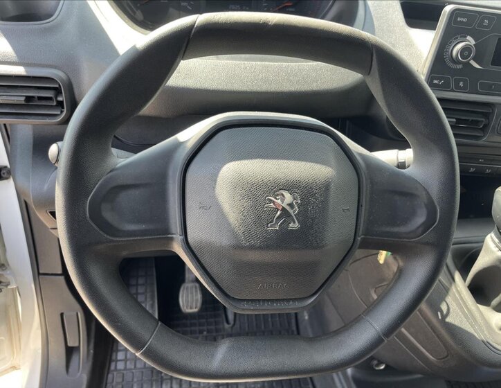 Peugeot Partner Skříň 1,5 l 75 kw