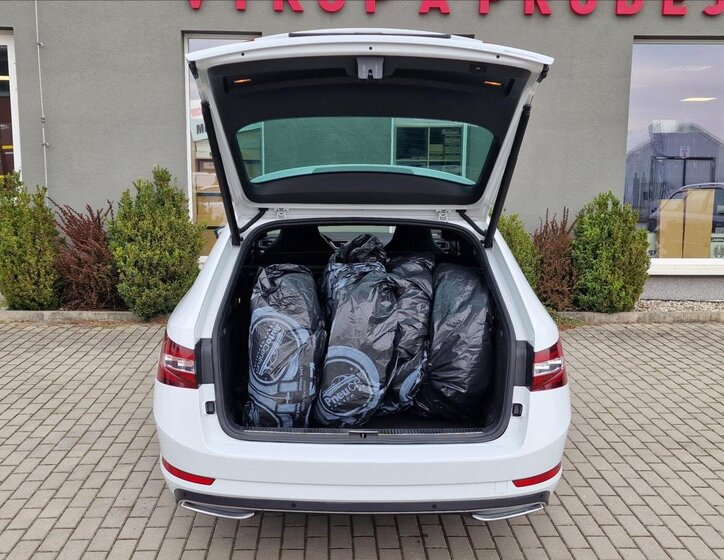 Škoda Superb Kombi 2,0 l 110 kw