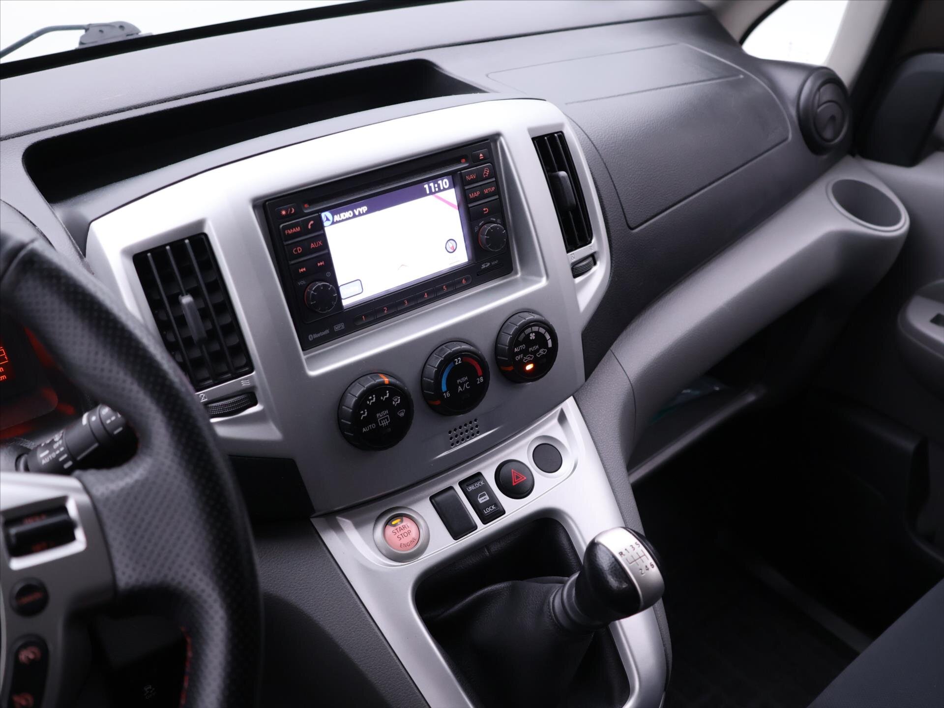 Nissan NV200 VAN / Minibus 1,5 l 81 kw