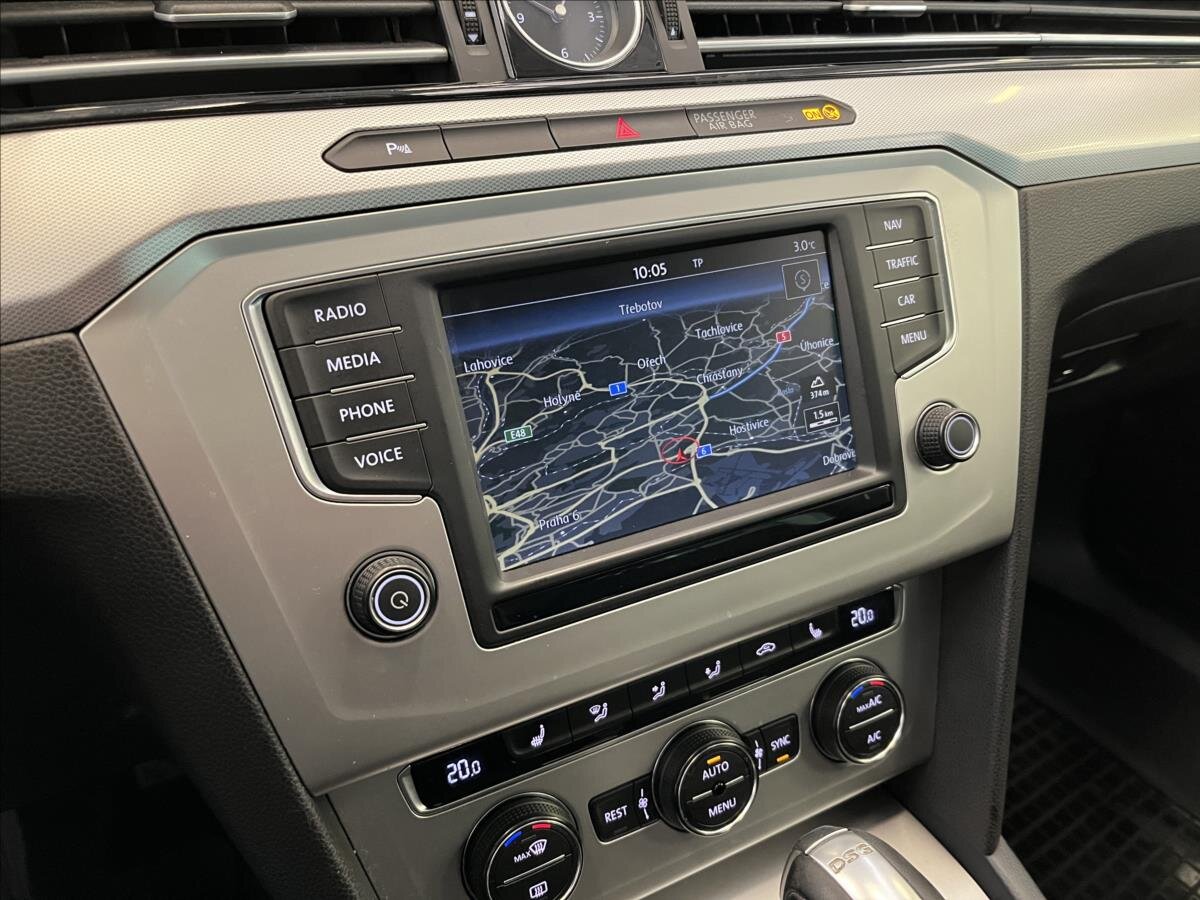 Volkswagen Passat Kombi 2,0 l 140 kw