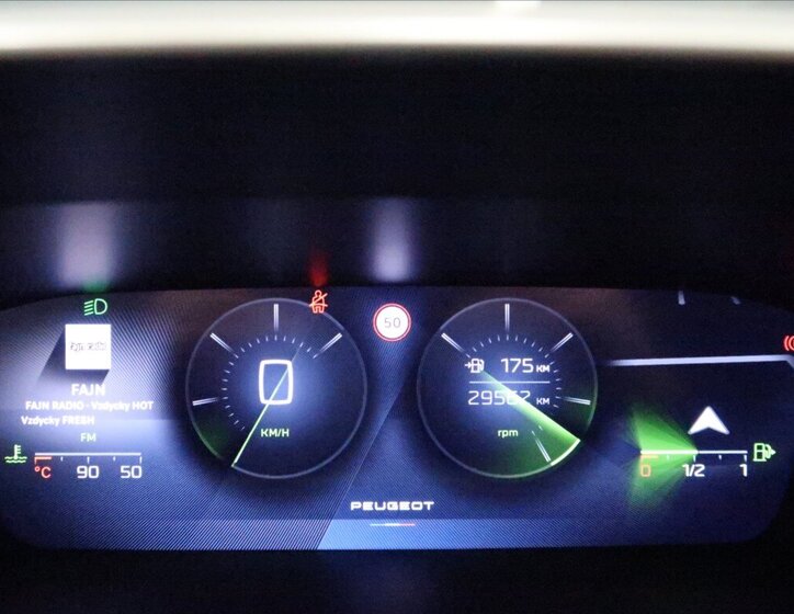 Peugeot 308 Kombi 1,2 l 96 kw