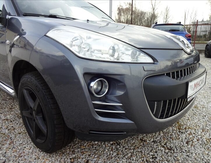 Peugeot 4007 Kombi 2,2 l 115 kw