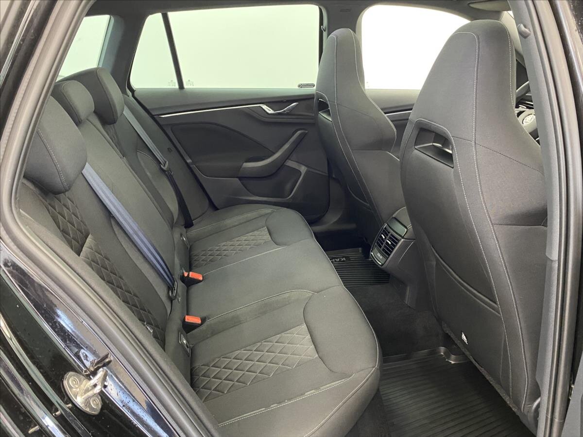 Škoda Kamiq SUV 999,0 66 kw