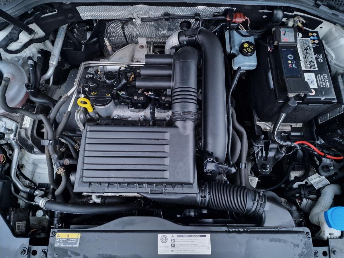 Volkswagen Passat Kombi 1,4 l 110 kw