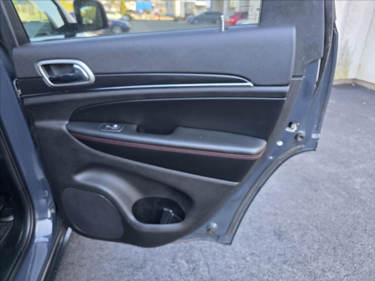 Jeep Grand Cherokee SUV / Terénní 3,0 l 184 kw