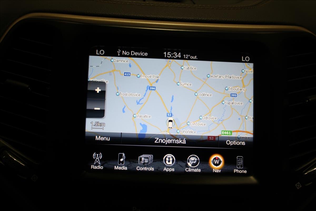 Jeep Cherokee SUV / Terénní 2,2 l 136 kw