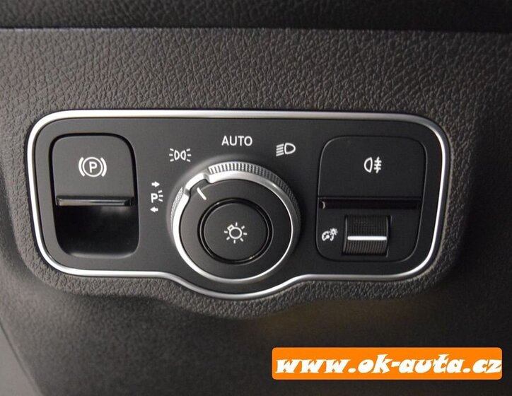 Mercedes-Benz GLB SUV / Terénní 0,0 110 kw