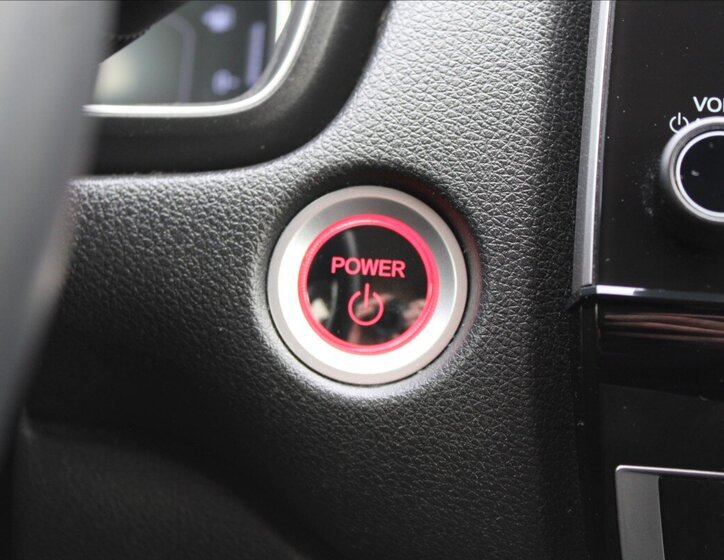 Honda CR-V SUV / Terénní 2,0 l 107 kw