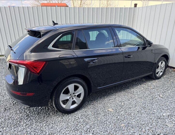 Škoda Scala Hatchback 1,5 l 110 kw