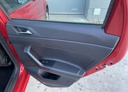 Volkswagen Polo Hatchback 999,0 70 kw