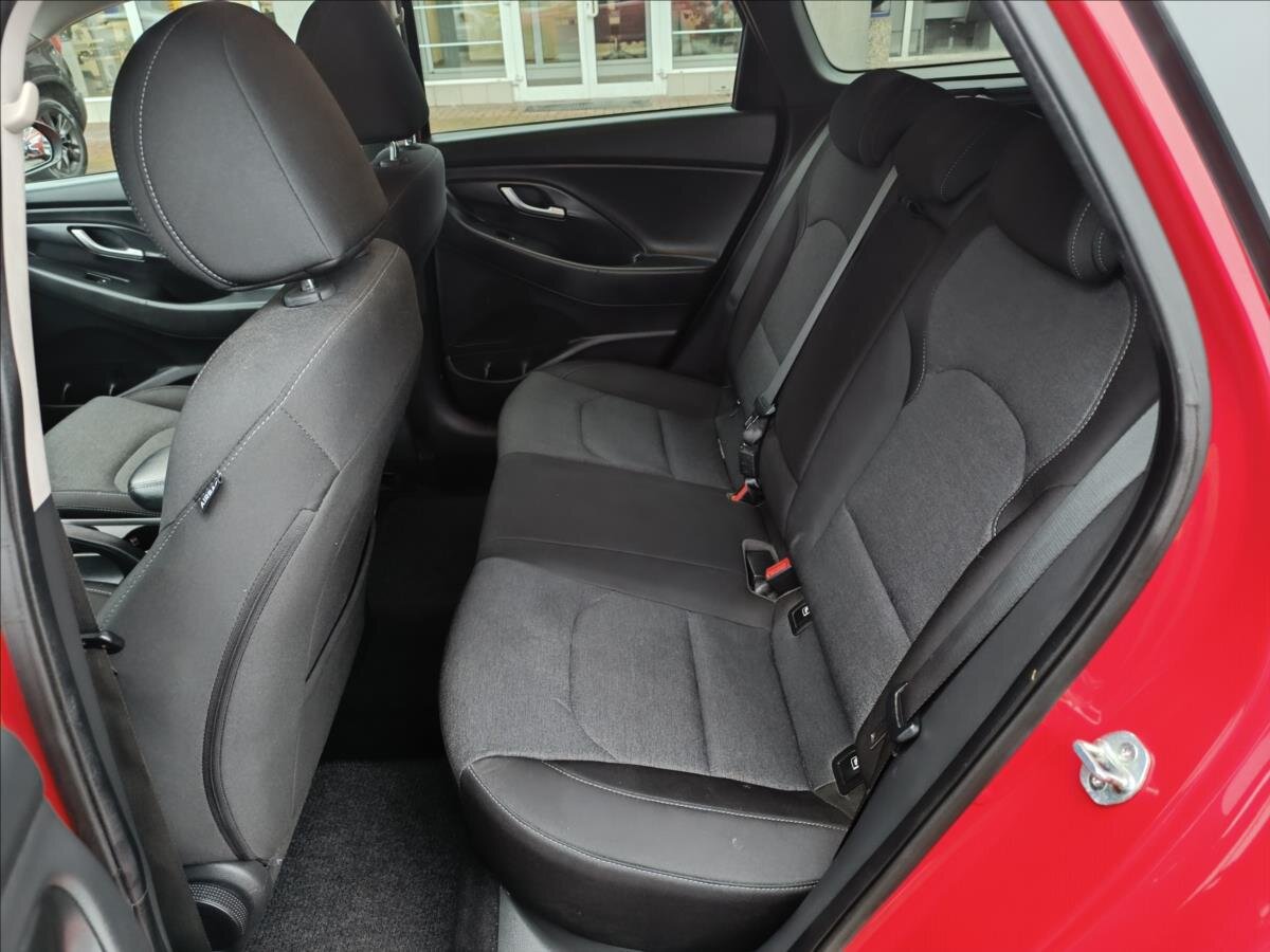 Hyundai i30 Kombi 998,0 88 kw