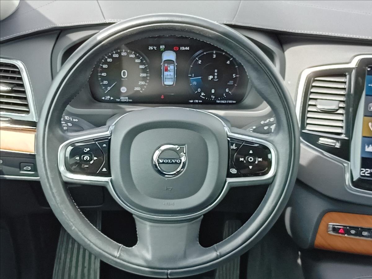 Volvo XC90 SUV 2,0 l 173 kw