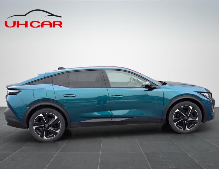 Peugeot 408 Liftback 1,2 l 96 kw