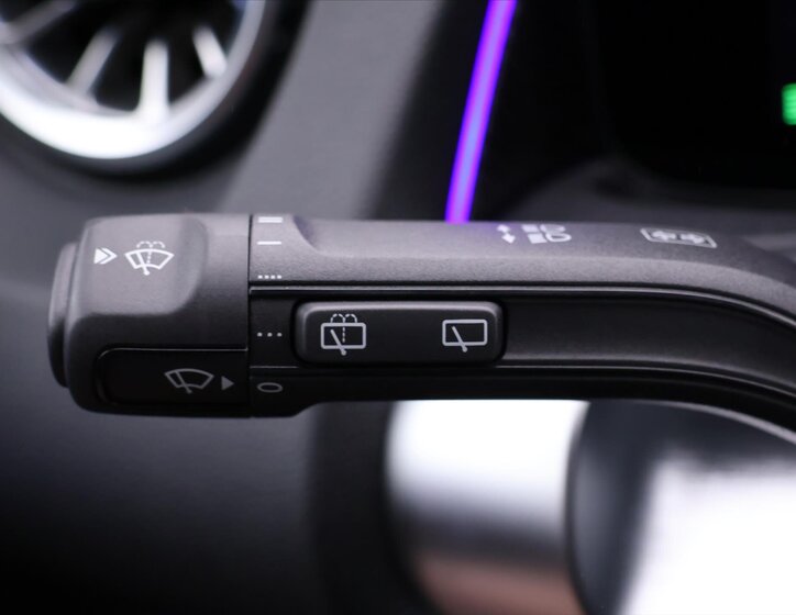 Mercedes-Benz GLB SUV 2,0 l 110 kw