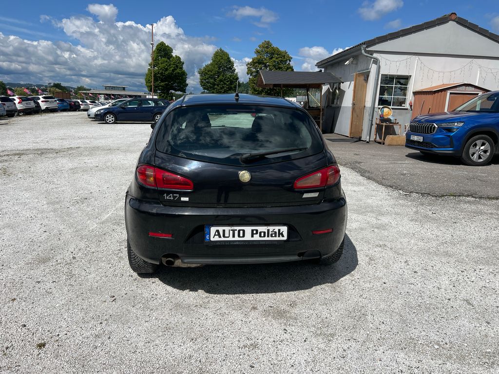 Alfa Romeo 147