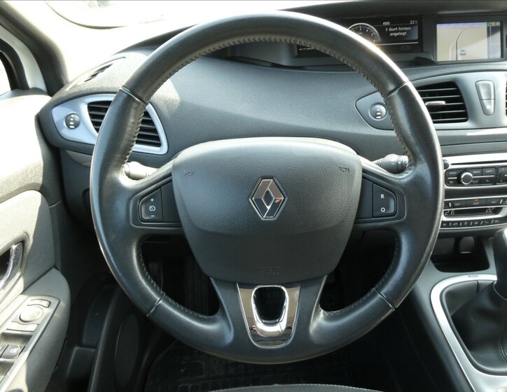 Renault Scénic MPV 1,5 l 81 kw