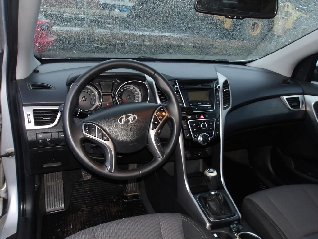 Hyundai i30 Kombi 1,6 l 99 kw