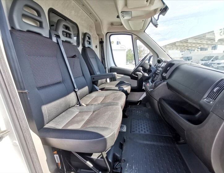 Peugeot Boxer 7