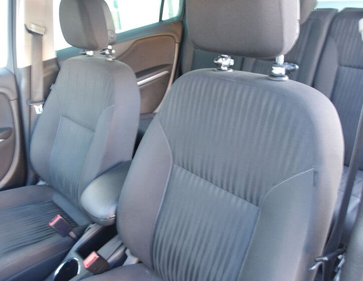 Opel Zafira Kombi 2,0 l 125 kw