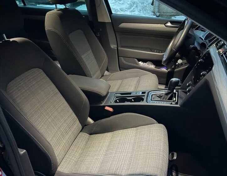 Volkswagen Passat Kombi 0,0 110 kw