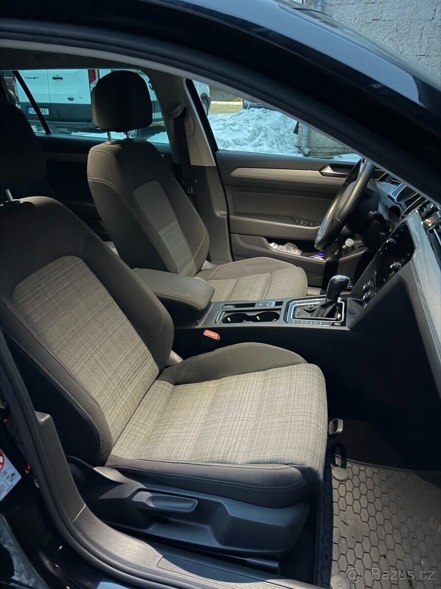 Volkswagen Passat Kombi 0,0 110 kw