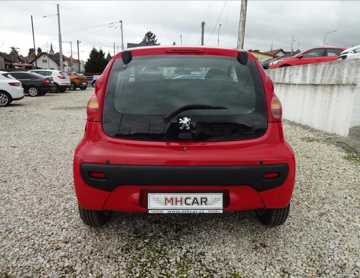 Peugeot 107 6