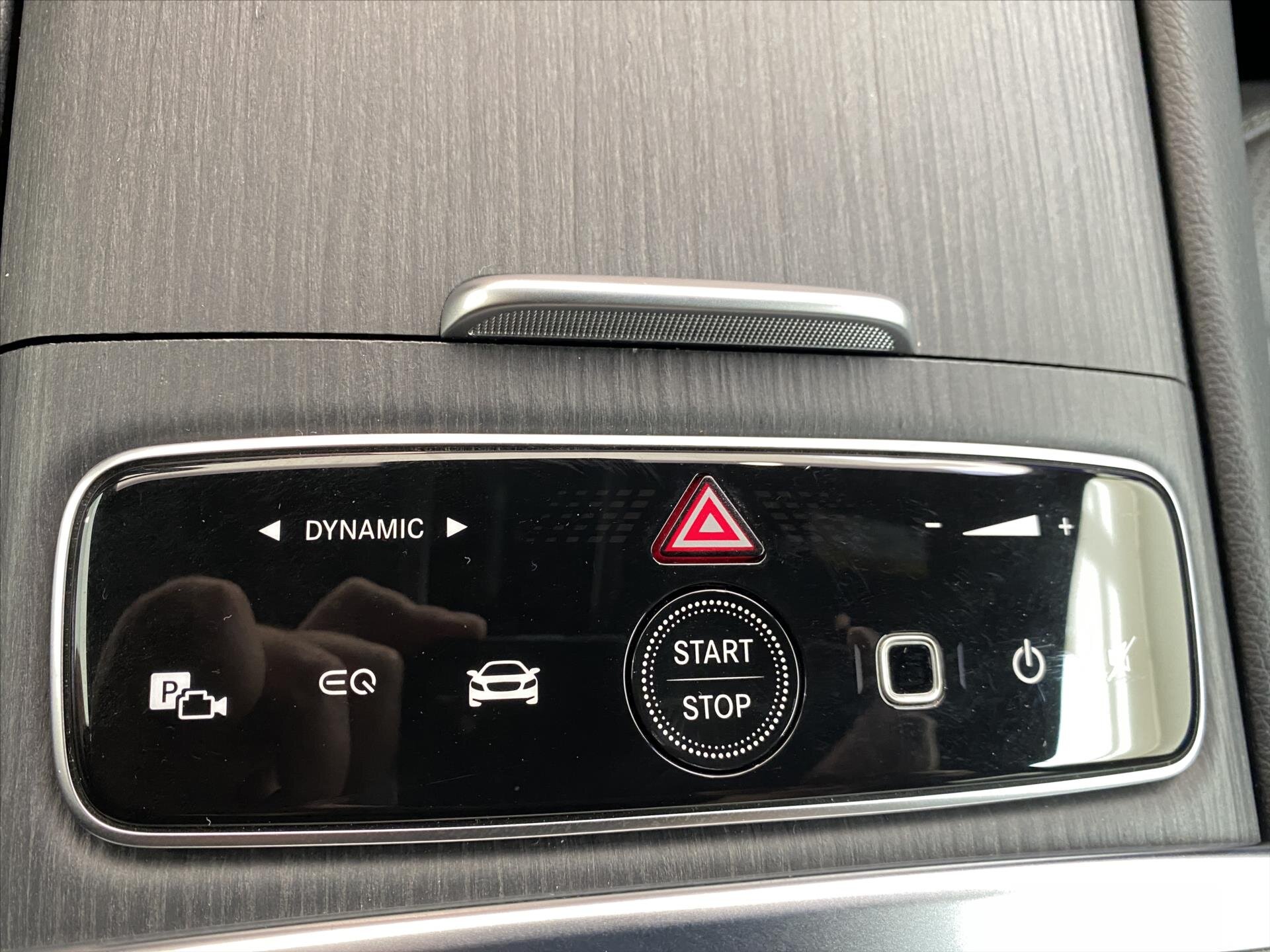 Mercedes-Benz EQS SUV / Terénní 0,0 330 kw