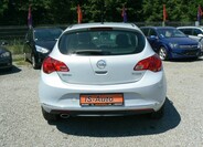 Opel Astra 4