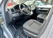 Volkswagen Multivan 11