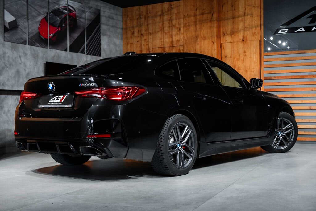 BMW Řada 4 Sedan / Limuzína 3,0 l 275 kw