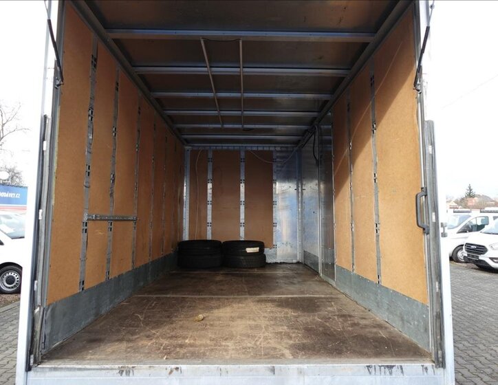 Peugeot Boxer Skříň 2,0 l 120 kw