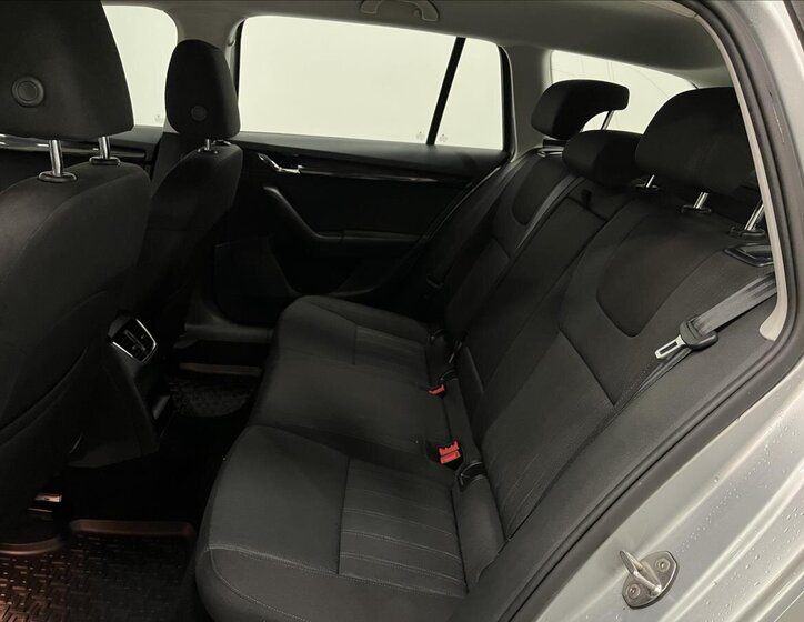 Škoda Octavia Kombi 2,0 l 110 kw