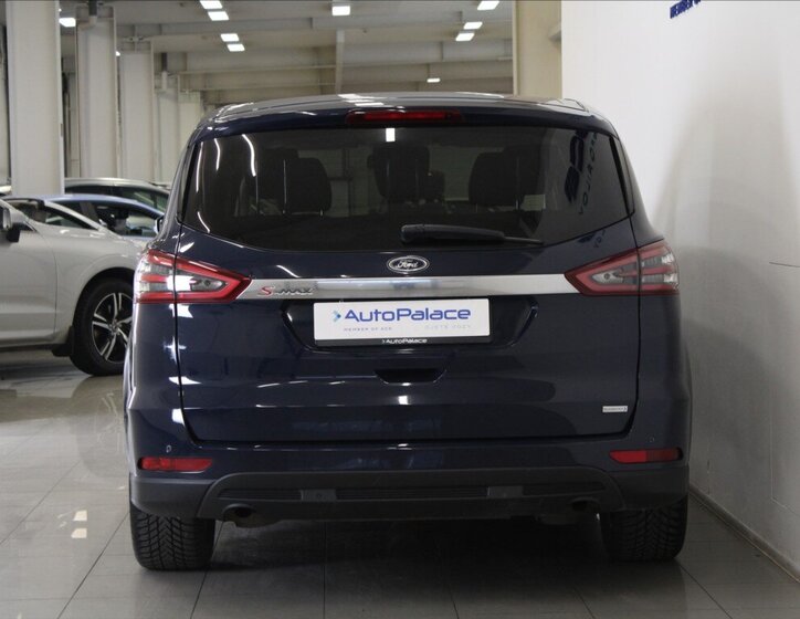 Ford S-MAX MPV 1,5 l 121 kw