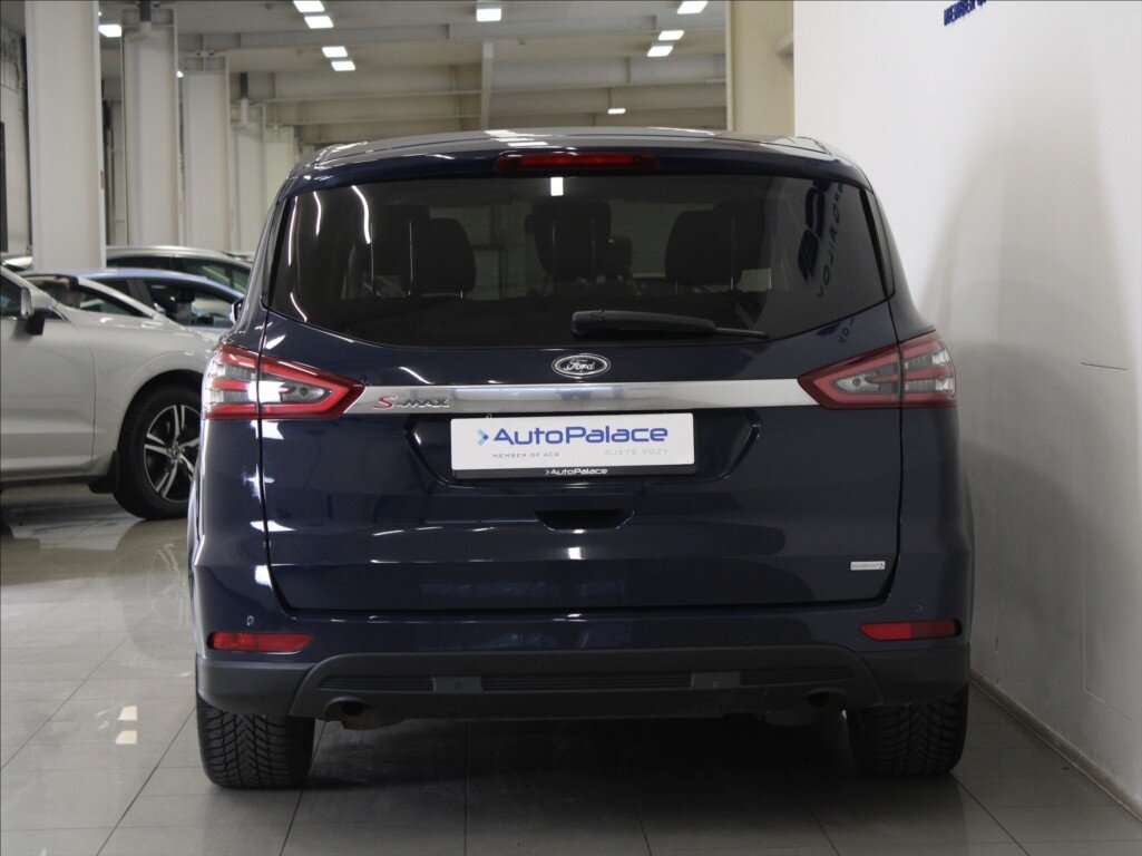 Ford S-MAX MPV 1,5 l 121 kw