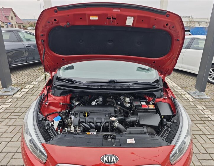 KIA Ceed Hatchback 1,4 l 73 kw
