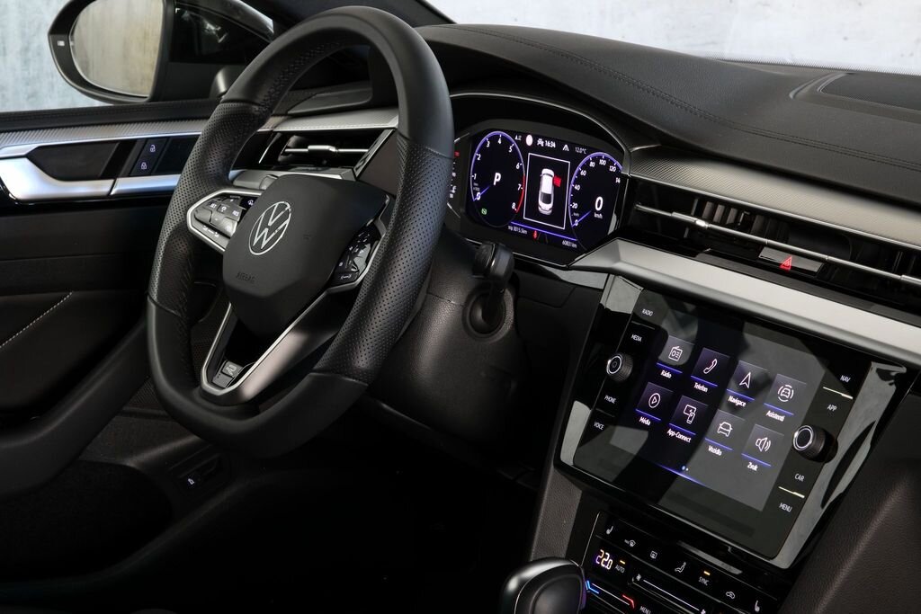 Volkswagen Arteon Liftback 2,0 l 206 kw