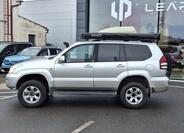 Toyota Land Cruiser 4
