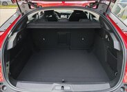 Peugeot 408 Sedan / Limuzína 1,2 l 107 kw