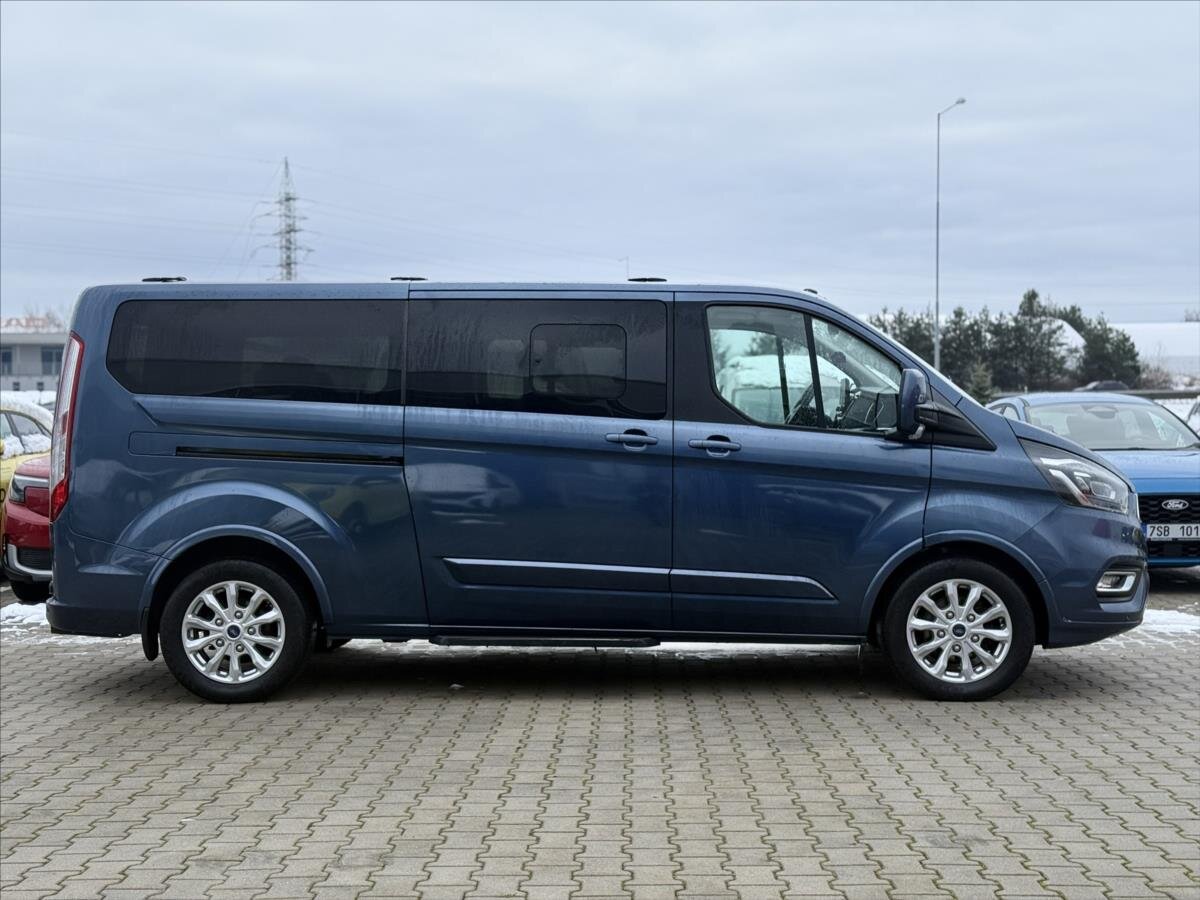 Ford Tourneo Custom