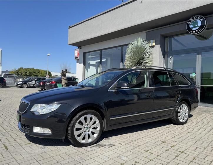 Škoda Superb 2