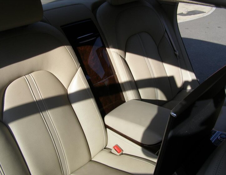 Audi A8 Sedan / Limuzína 6,3 l 368 kw