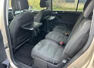 Volkswagen Touran 34